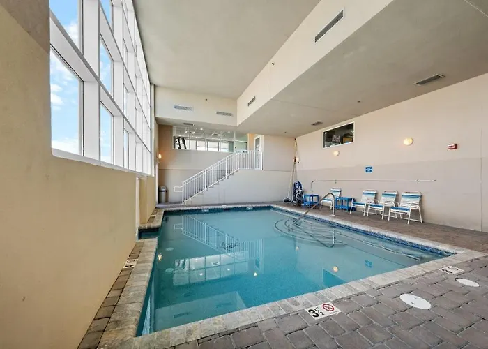 Crystal Shores West 1002 By Youngs Suncoast Apartment *